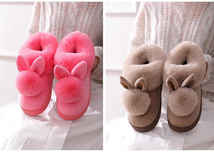 Comfortable Bunny Slippers - Hellopenguins